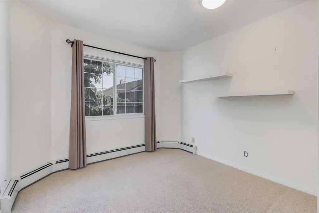 1415 17 Street SE, #210