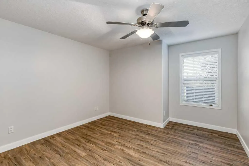 24 River Heights View, #13