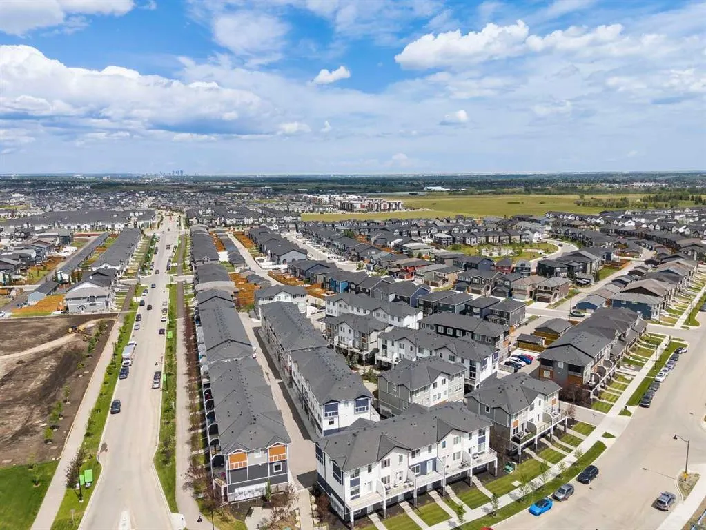 335 Creekside Boulevard SW, #802