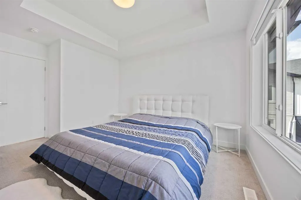 335 Creekside Boulevard SW, #802