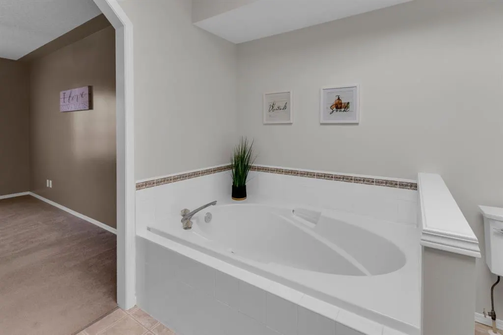 26 Springbank Rise SW