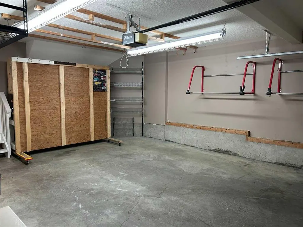 26 Springbank Rise SW