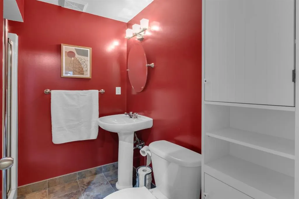 26 Springbank Rise SW