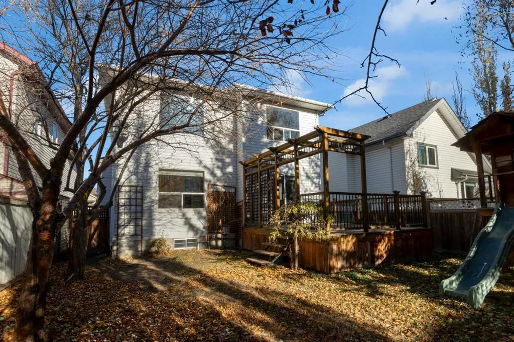 202 Citadel Circle NW