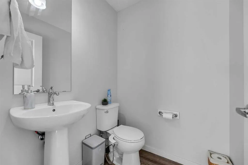 258 Cornerstone Avenue NE