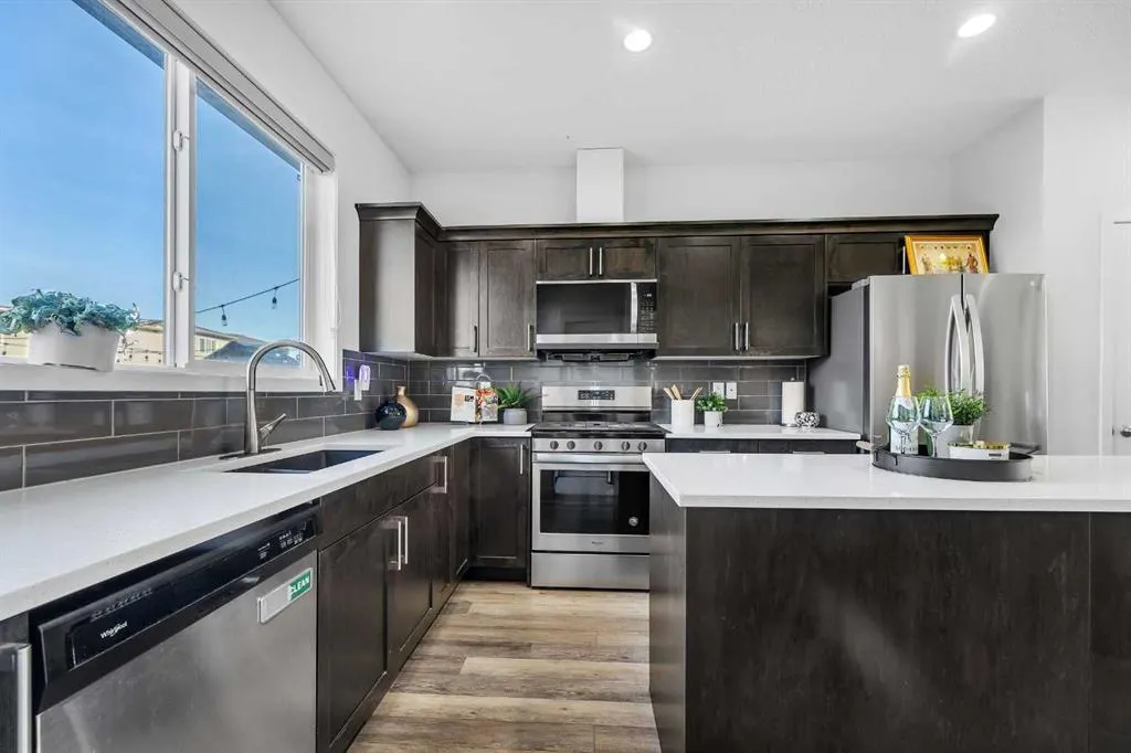 258 Cornerstone Avenue NE