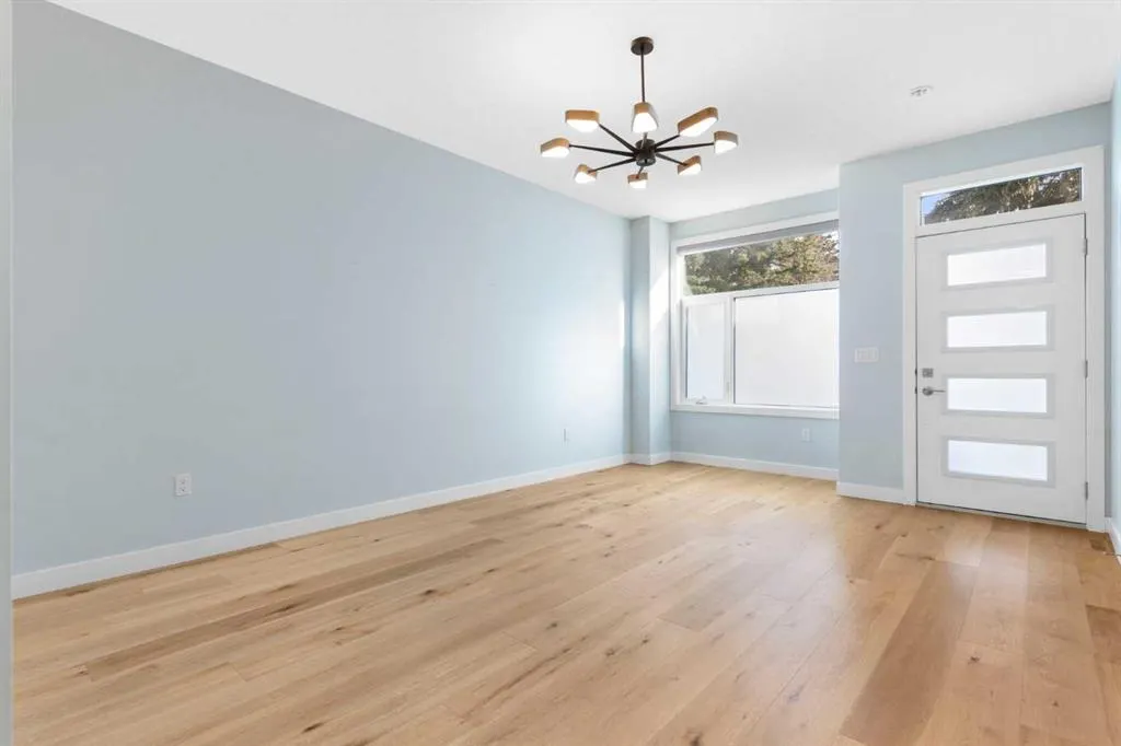 408 27 Avenue NE, #113