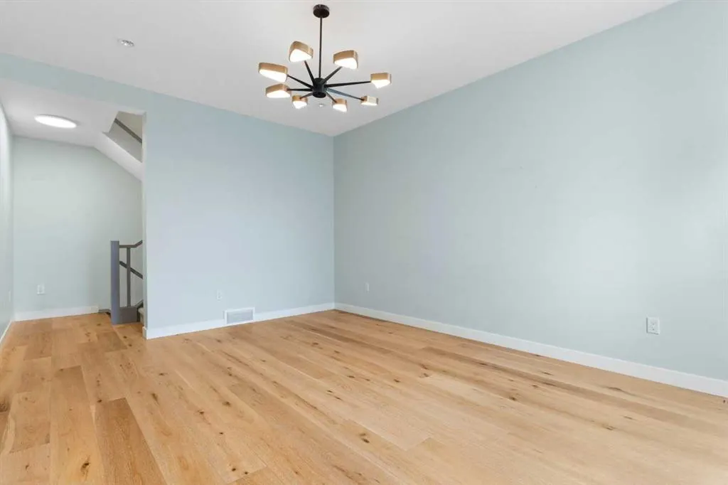 408 27 Avenue NE, #113