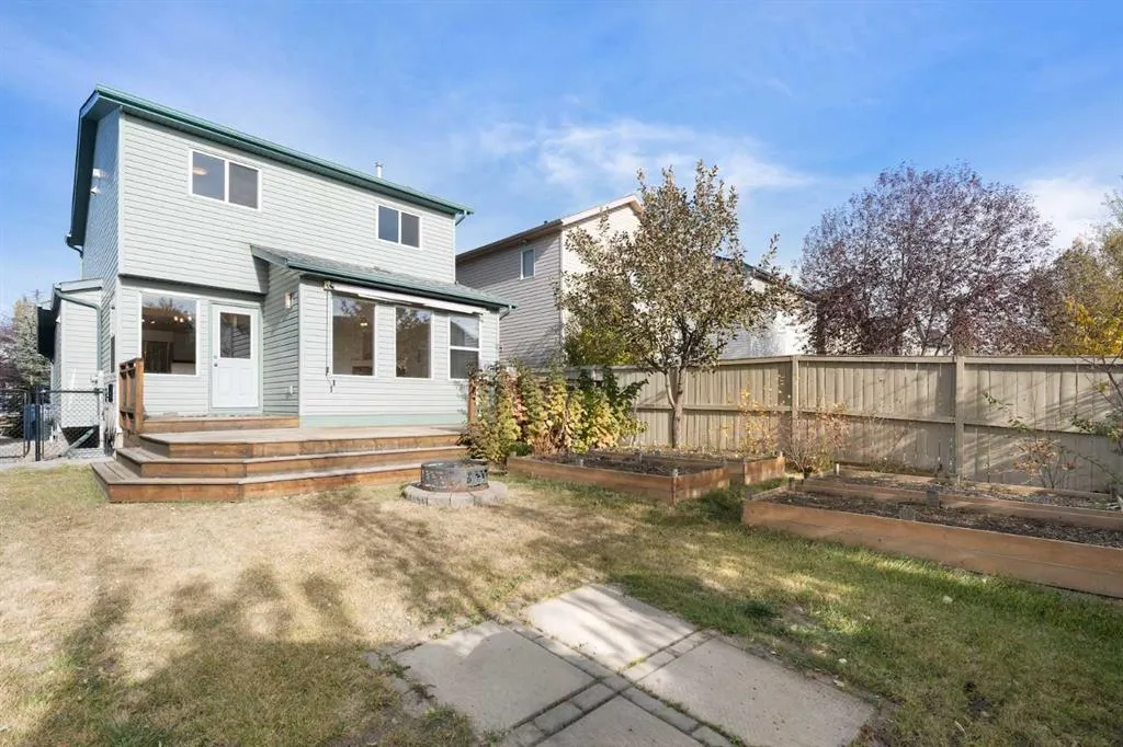 340 Tuscany Ridge Heights NW