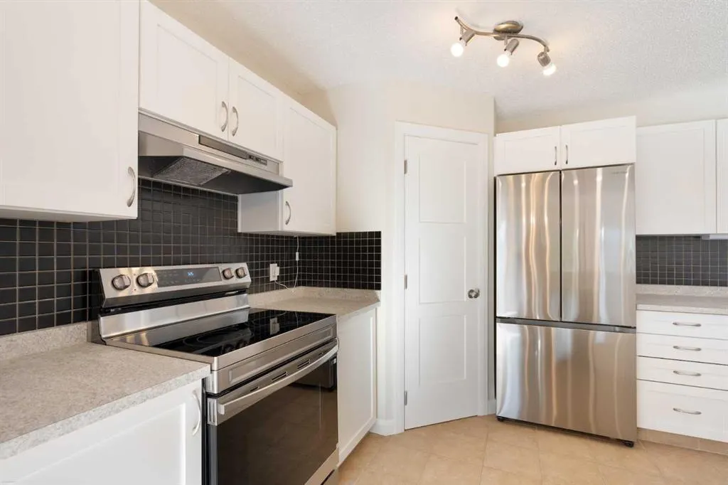 340 Tuscany Ridge Heights NW