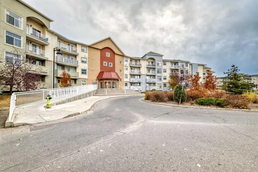 700 Willowbrook Road NW, #2212