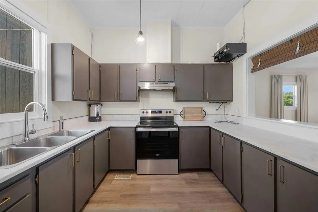 281029 Range Road 42