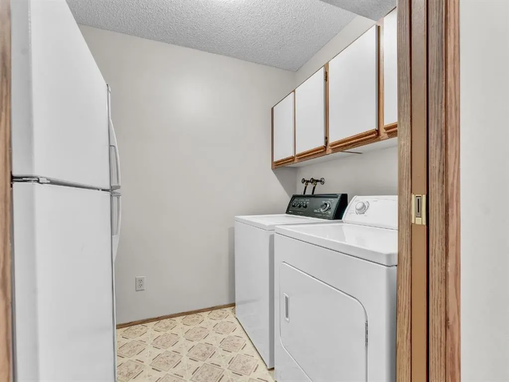 3090 15 Avenue SE, #107