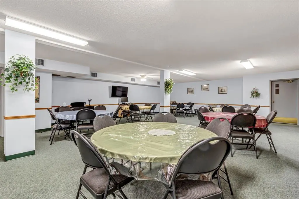 3090 15 Avenue SE, #107