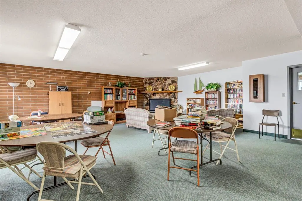 3090 15 Avenue SE, #107