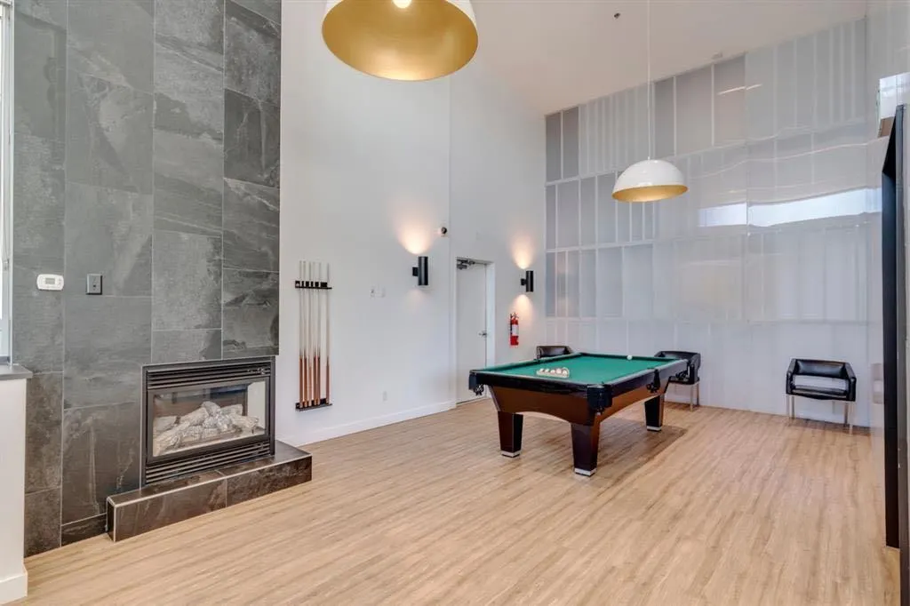 210 15 Avenue SE, #2008