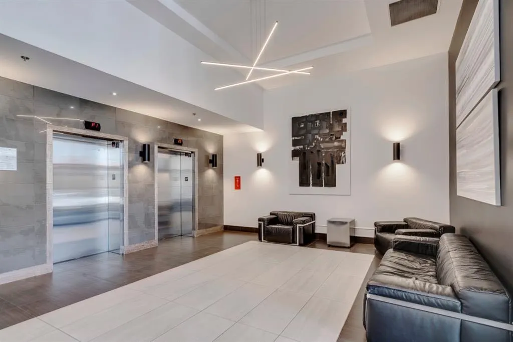 210 15 Avenue SE, #2008