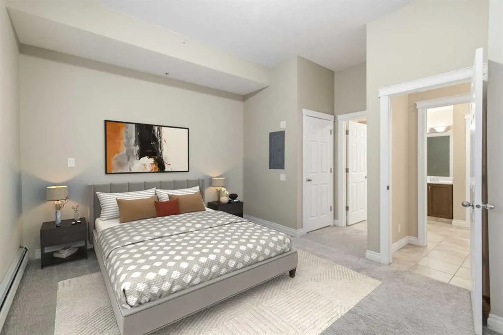 24 Hemlock Crescent SW, #3104