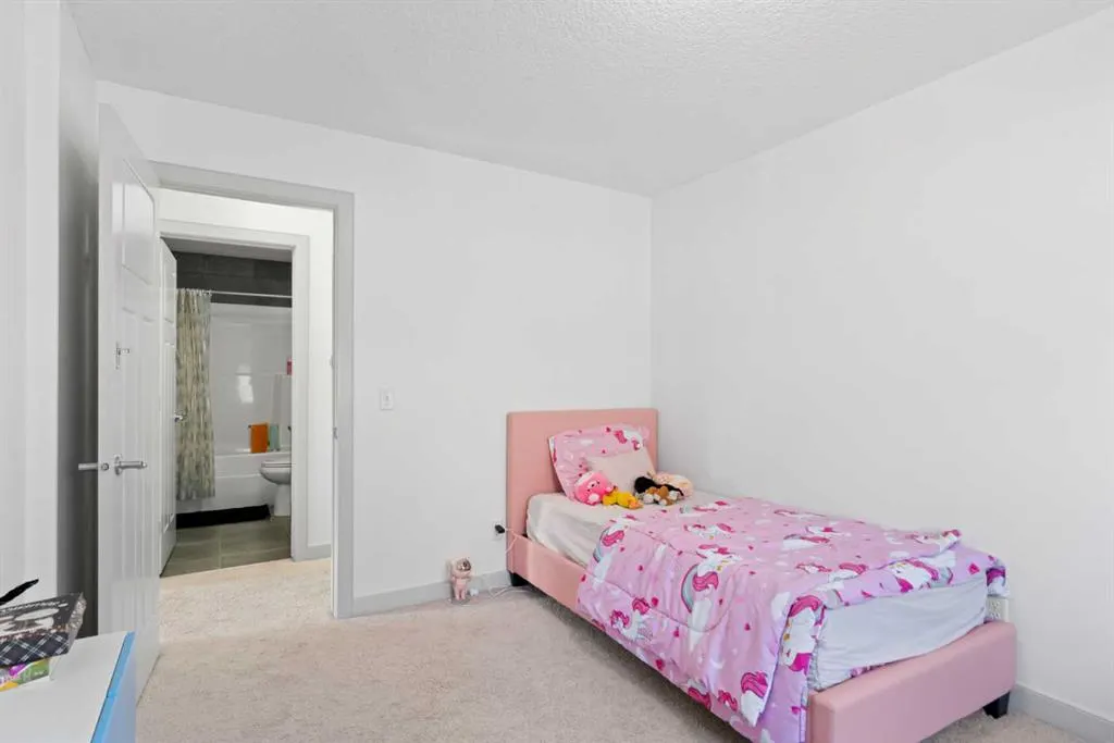 105 Everhollow Rise SW