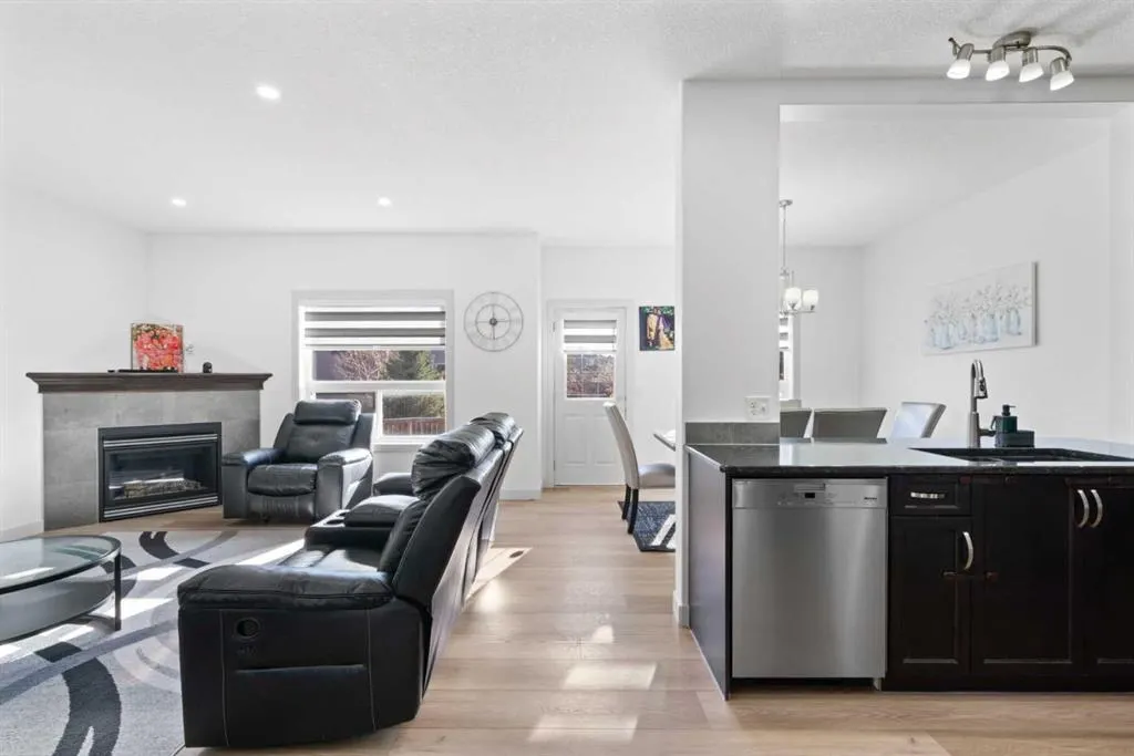 105 Everhollow Rise SW