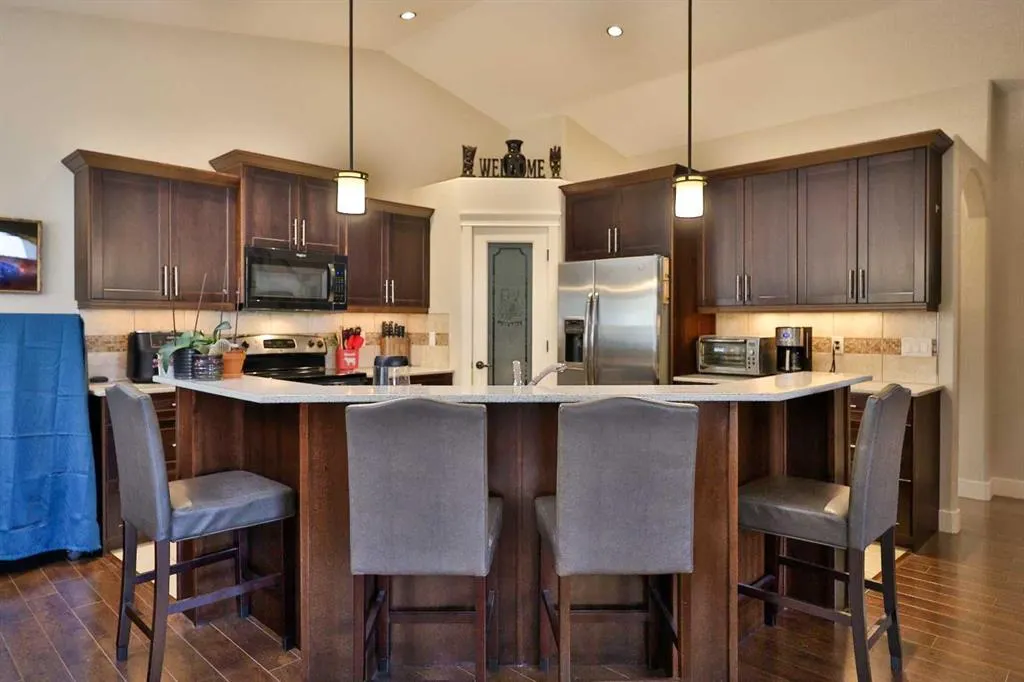 232 Sixmile Common S