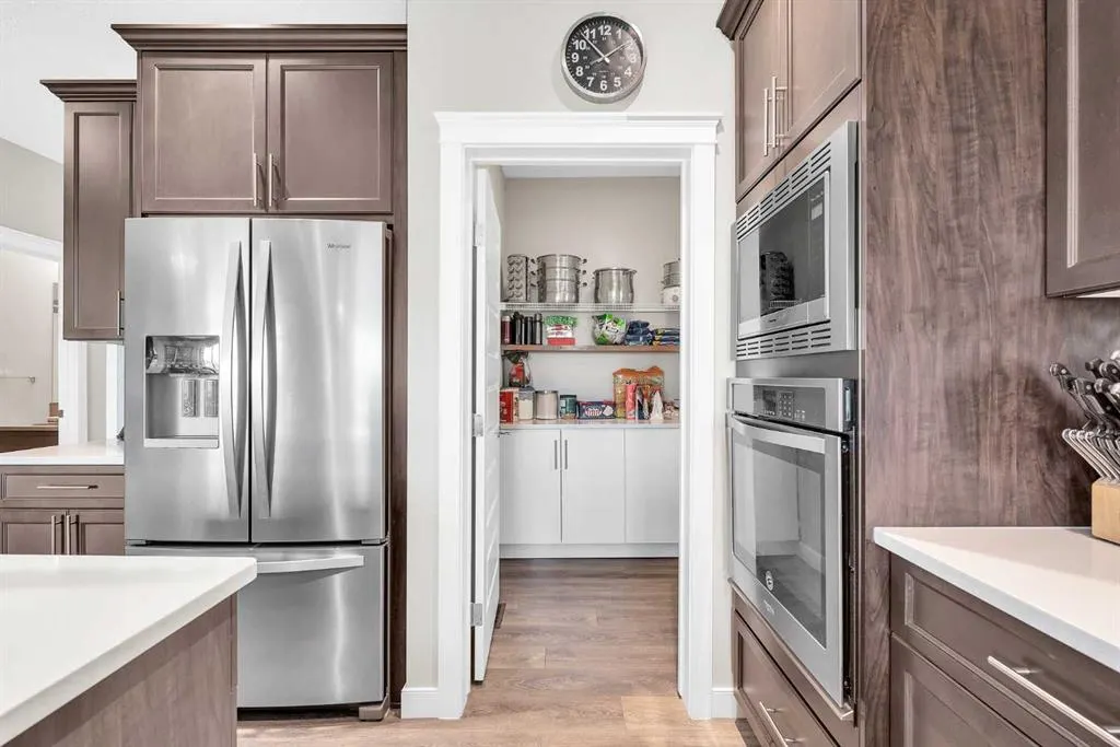 304 Corner Meadows Manor NE