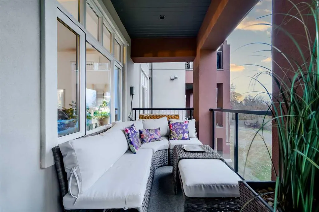 5213 61 Street, #211