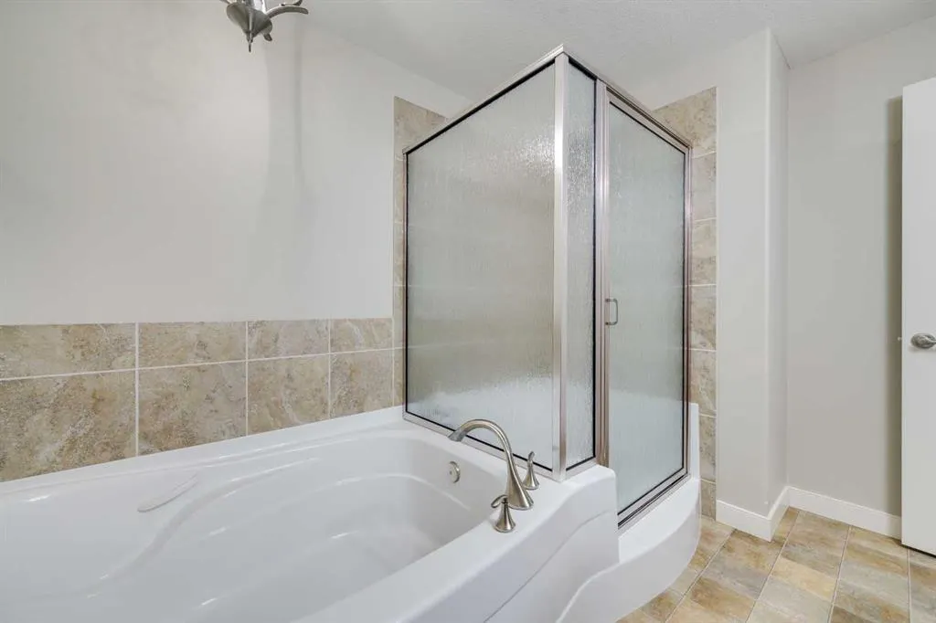 5213 61 Street, #211