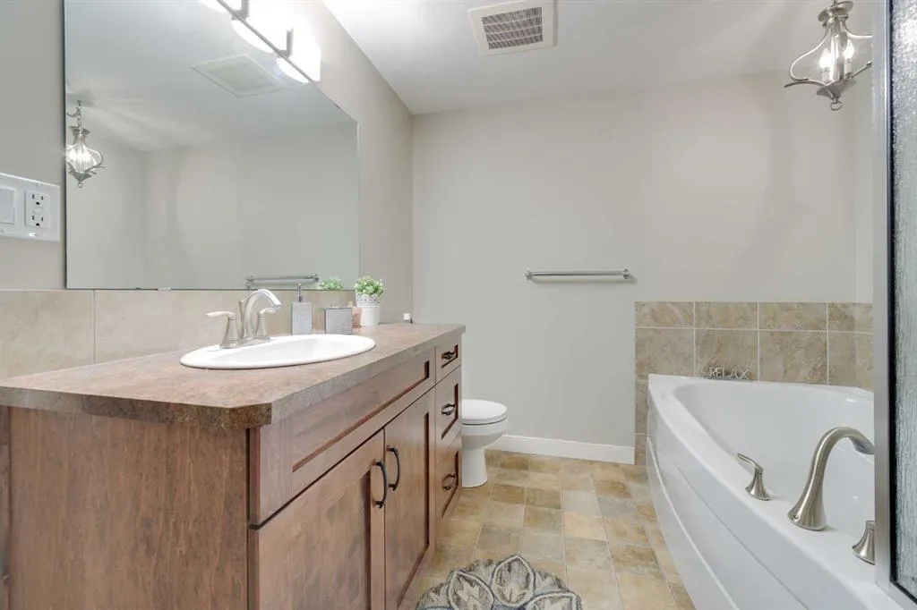 5213 61 Street, #211