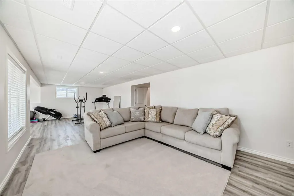 7 Stage Coach Meadow