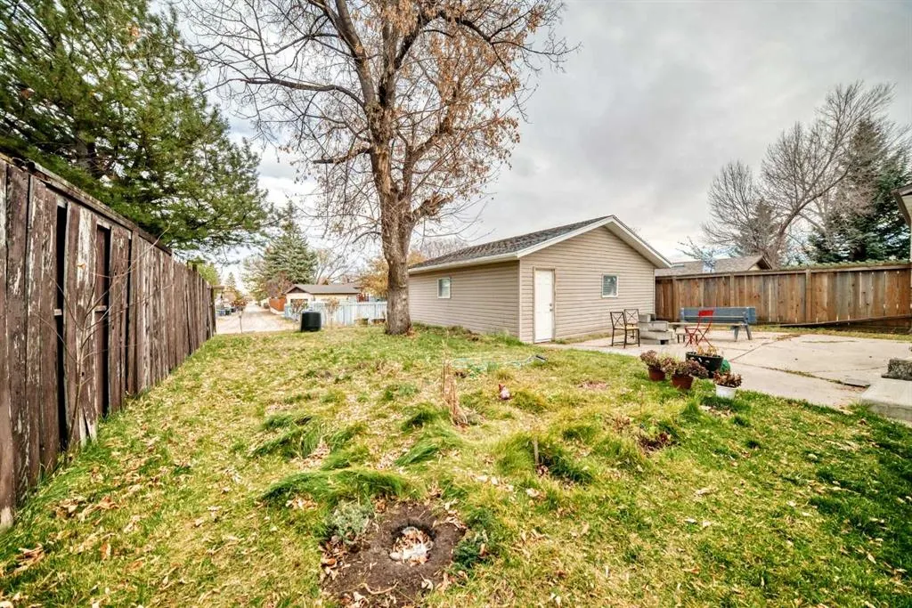 363 Templeside Circle NE