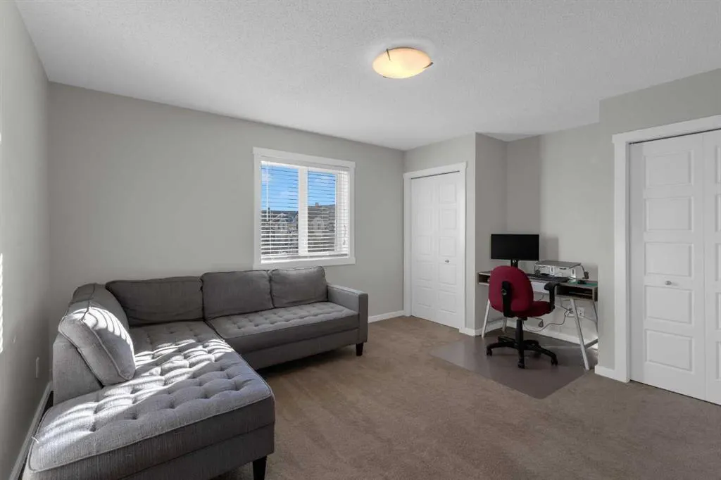 2400 Ravenswood View SE, #108