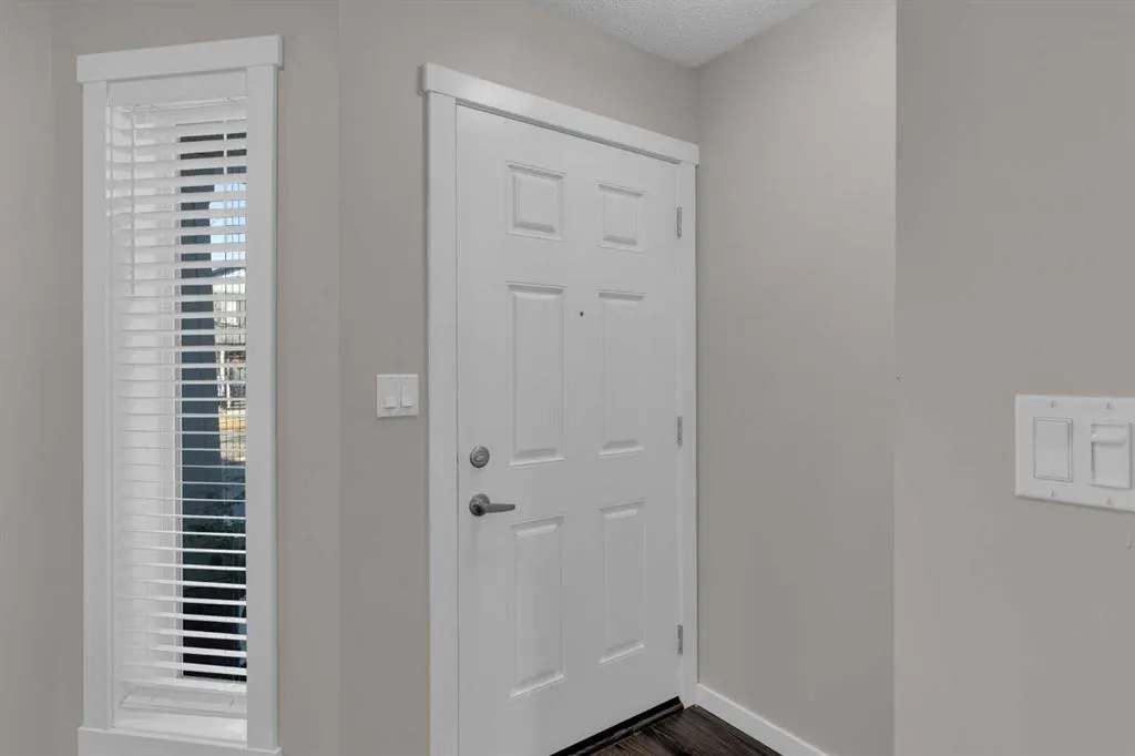 2400 Ravenswood View SE, #108