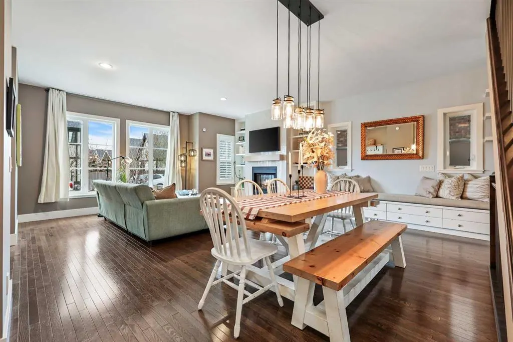 96 Beny-Sur-Mer Road SW