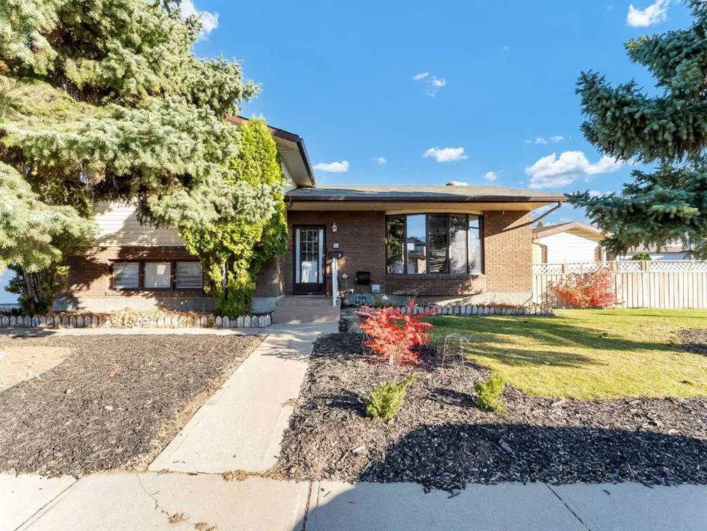 35 Rideau Crescent SE