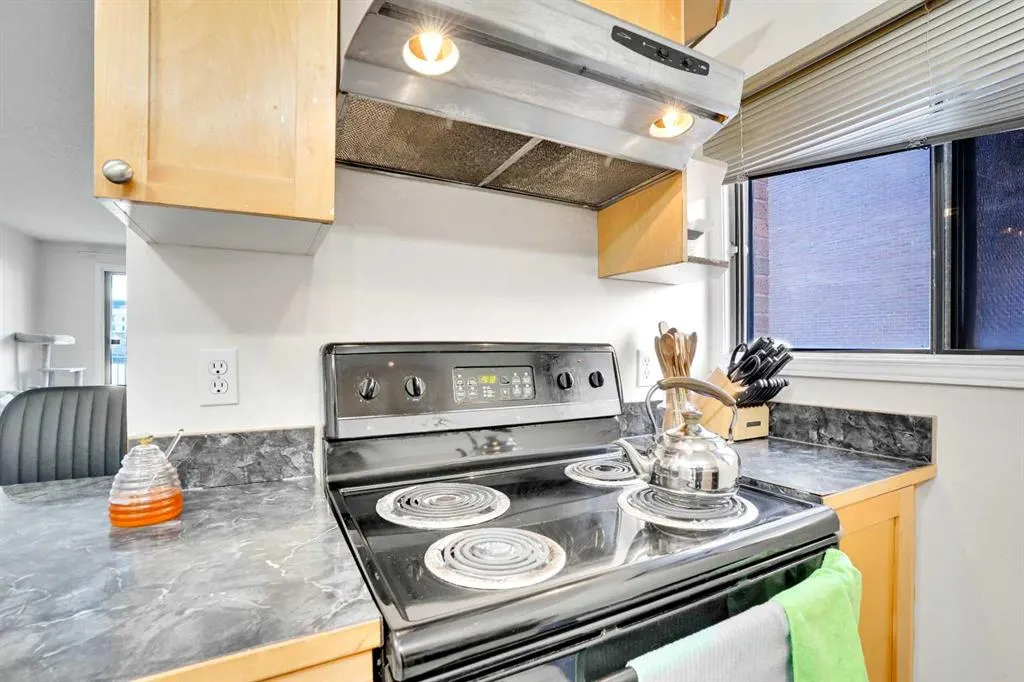 1334 12 Avenue SW, #305