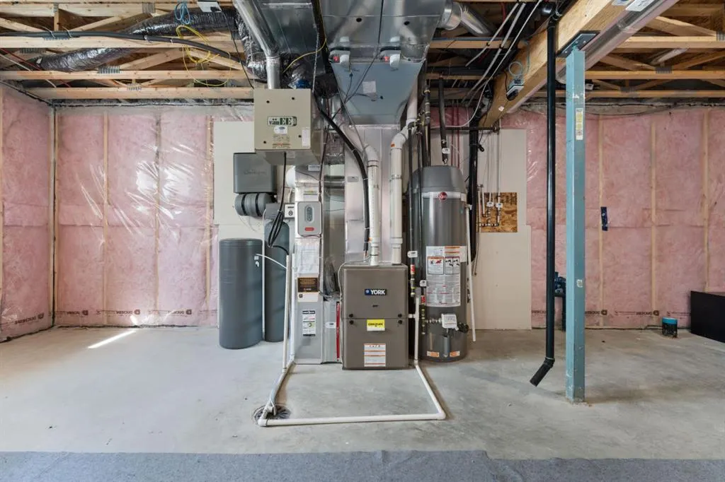 633 Windrow Manor SW