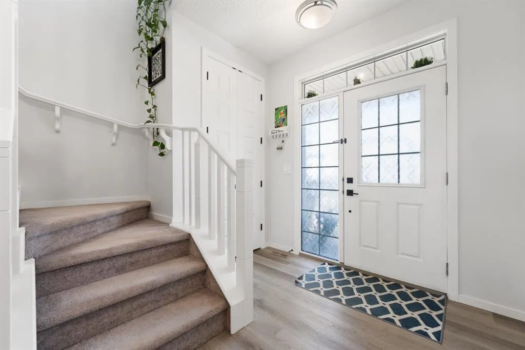 633 Windrow Manor SW