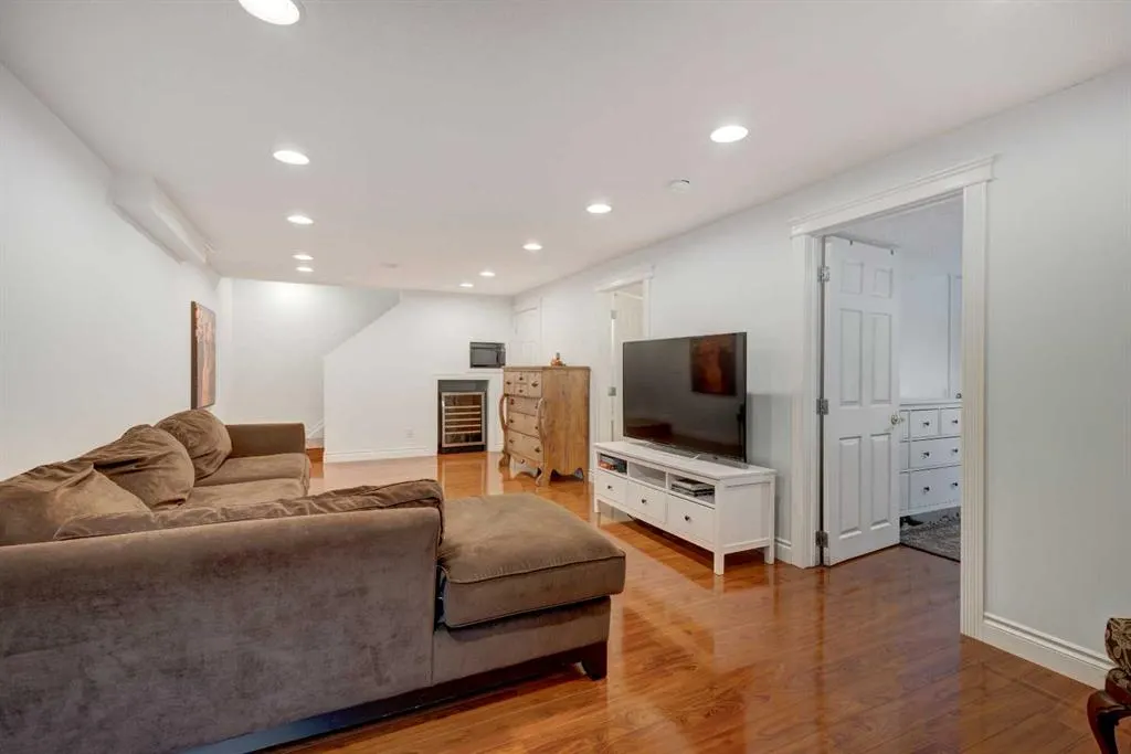 103 Pump Hill Place SW