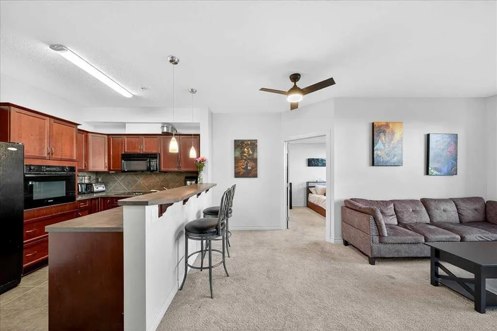 26 Val Gardena View SW, #253