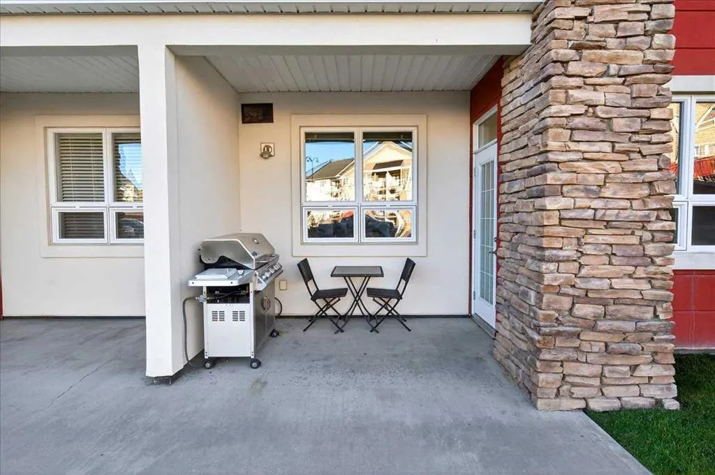 26 Val Gardena View SW, #253