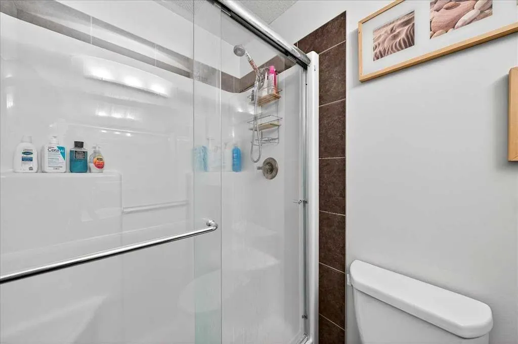 26 Val Gardena View SW, #253