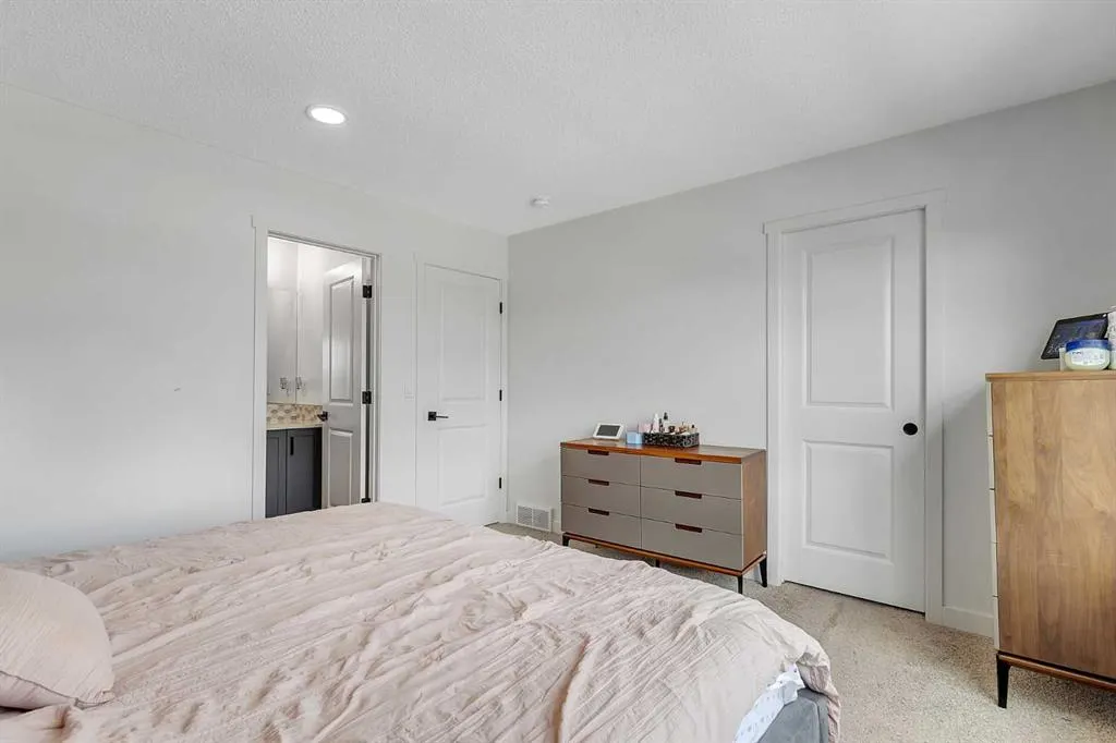 117 Highview Gate SE