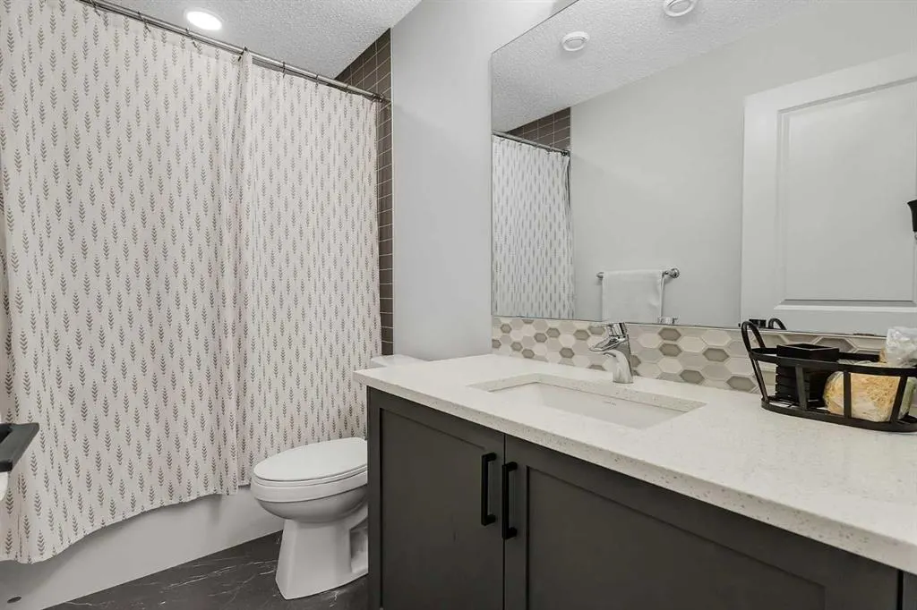 117 Highview Gate SE