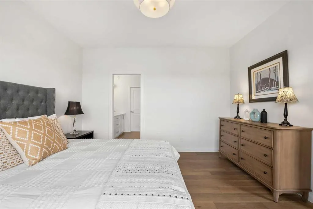 218 Mitchell Heath NW