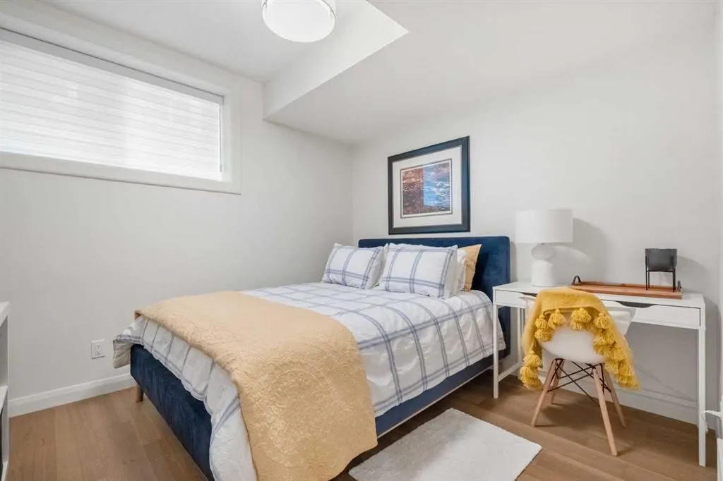 218 Mitchell Heath NW