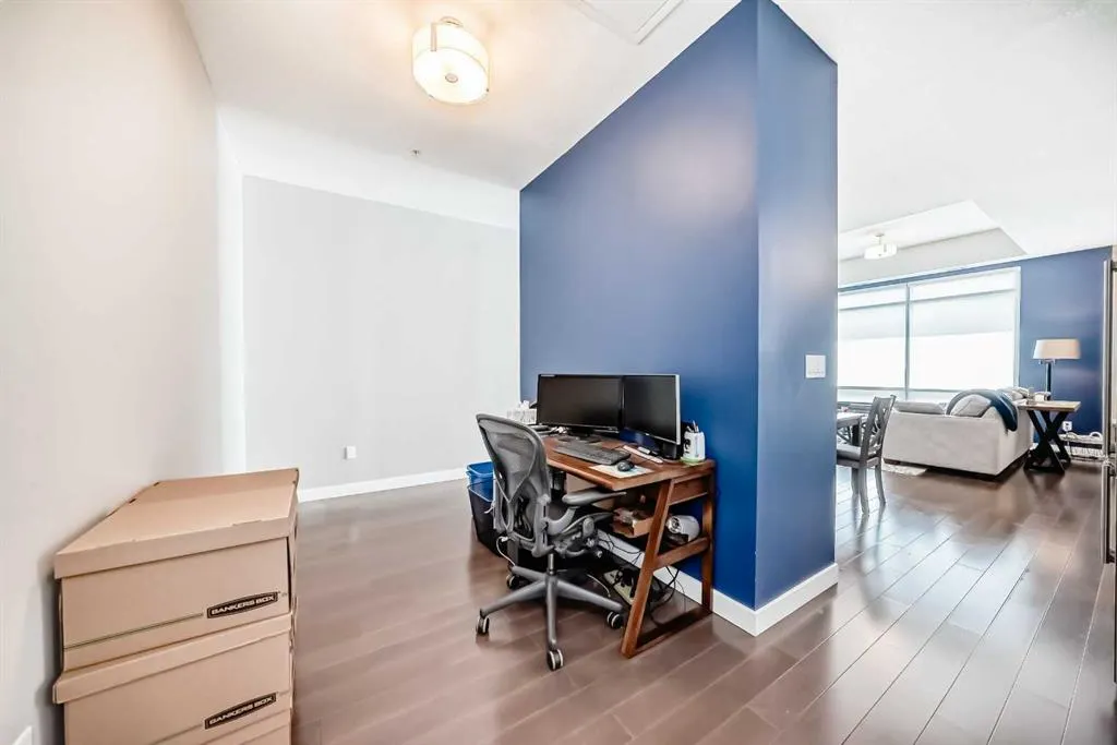 1234 5 Avenue NW, #1106