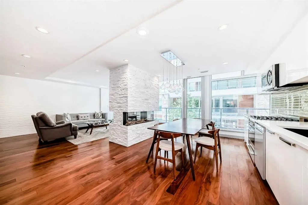 1234 5 Avenue NW, #1106