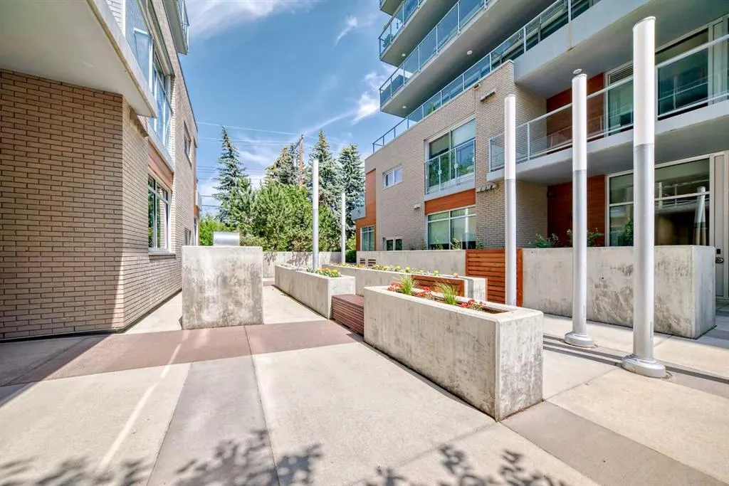 1234 5 Avenue NW, #1106