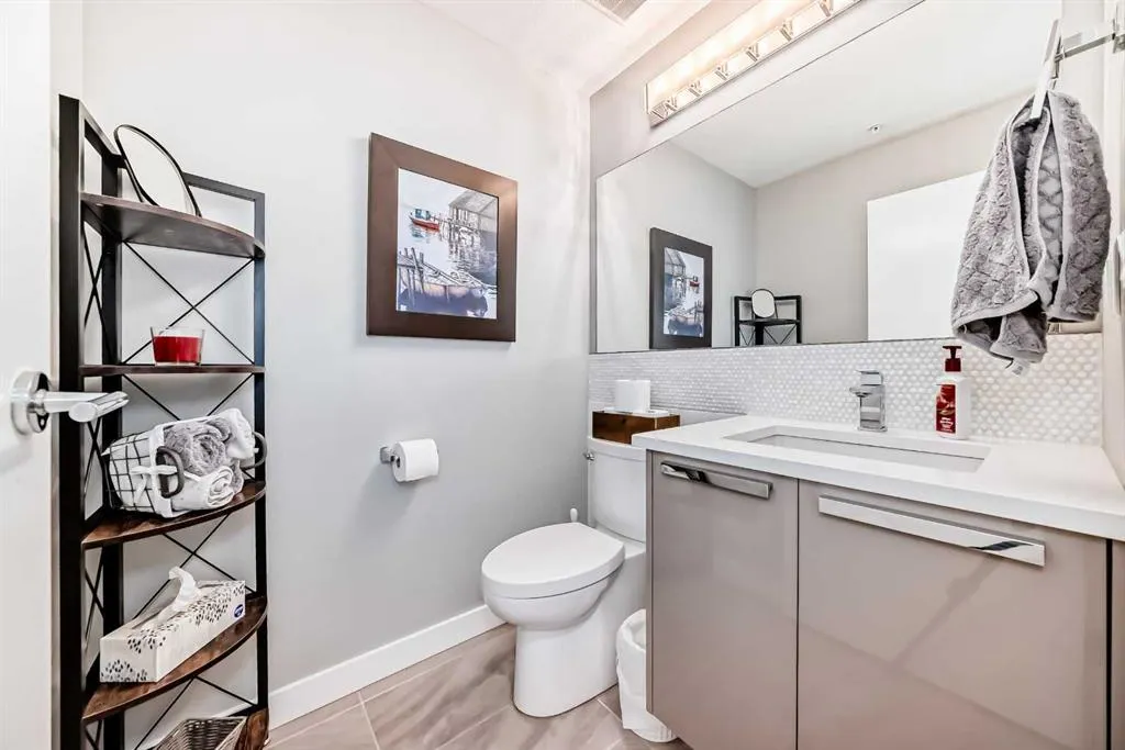 1234 5 Avenue NW, #1106